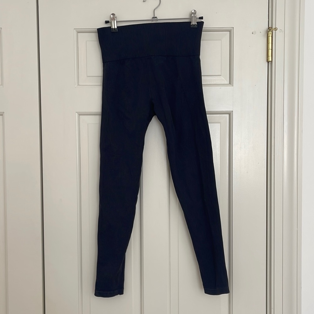 Women's High-Rise Ribbed Seamless 7/8 Leggings - JoyLab